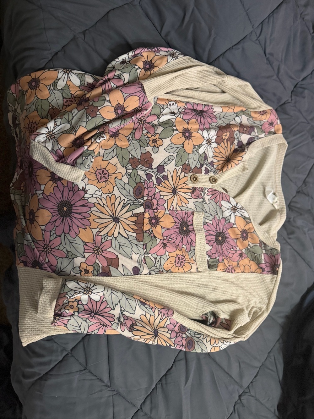 BiBi Floral pullover in Pink, Cream & Tan